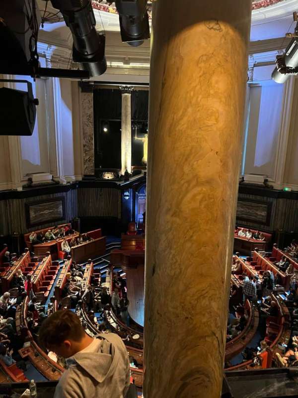 London County Hall, section: Central Gallery, row: D, seat: 20