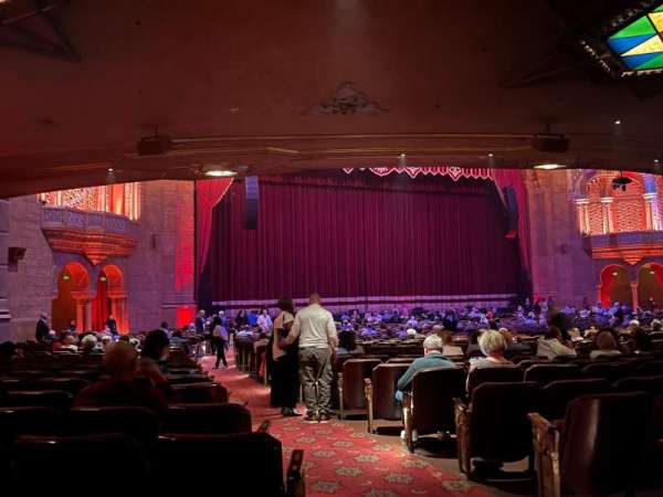 Fox Theatre, Atlanta, section: Orchestra L, row: FF, seat: 3