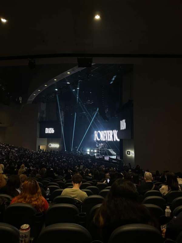 YouTube Theater, section: 105, row: Z, seat: 23
