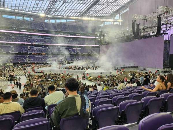 U.S. Bank Stadium, section: V3, row: 19, seat: 18