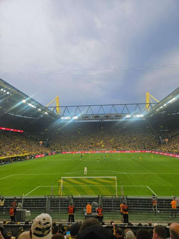 Signal Iduna Park, section: 62, row: 11, seat: 25