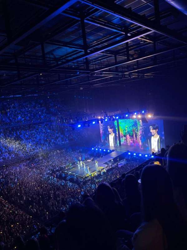 Ziggo Dome, section: 204, row: 6, seat: 123