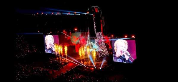 AO arena, section: 212, row: R, seat: 8