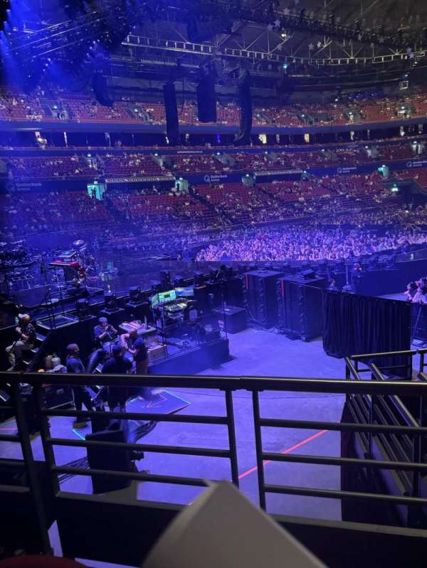 qudos bank arena, section: 17, row: B, seat: 373