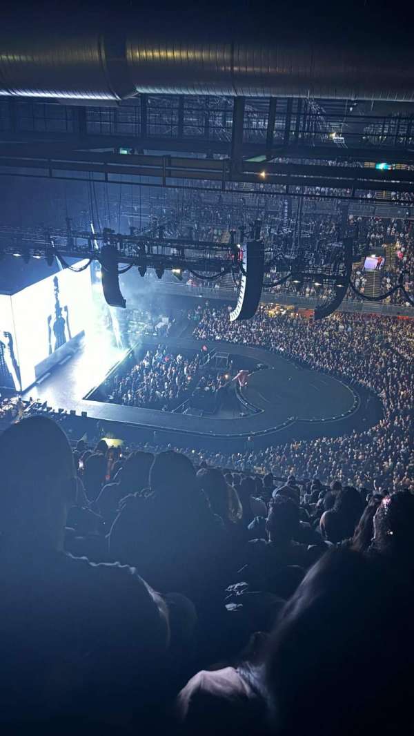 Ziggo Dome, section: 212, row: 13, seat: 412