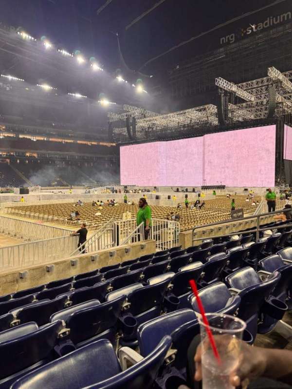 NRG Stadium, section: 128, row: F, seat: 10