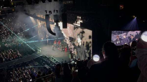 Oakland Arena, section: 201, row: 13, seat: 1