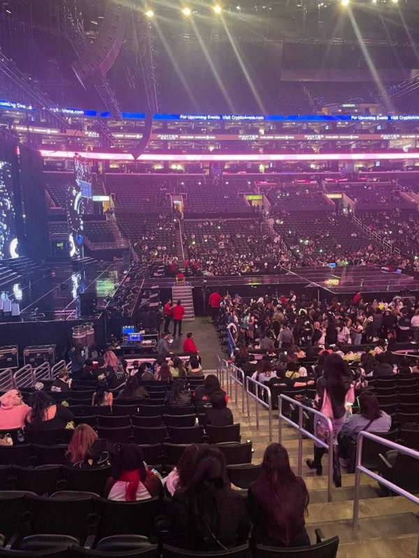 Crypto.com Arena, section: 112, row: 18w, seat: 2