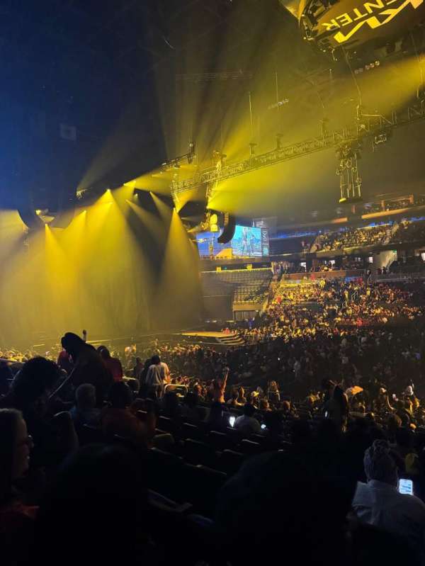Kia Center, section: 114, row: 15, seat: 4