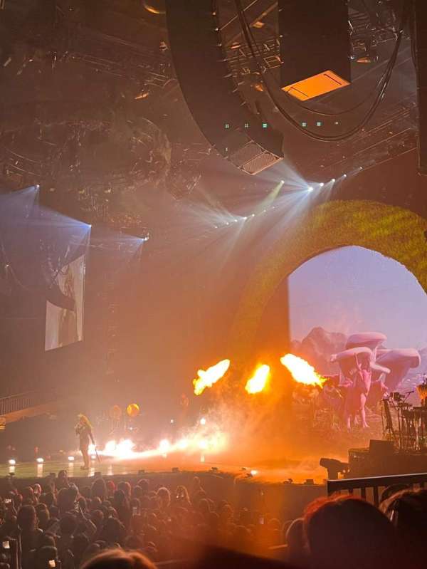 Vorst Nationaal, section: 103, row: 4, seat: 9