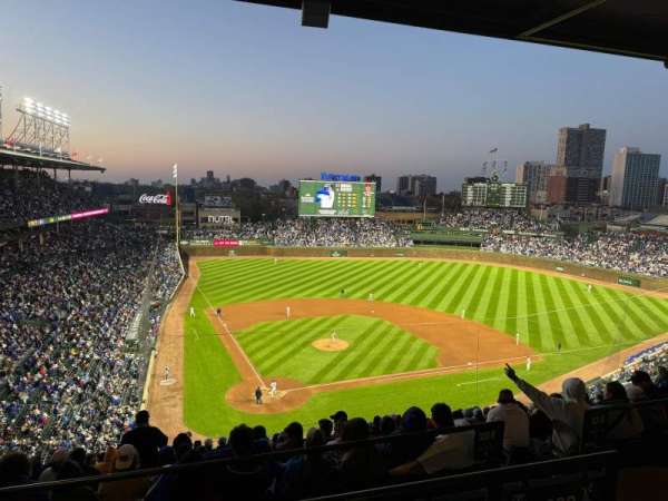 Wrigley Field, section: 420R, row: 2, seat: 18