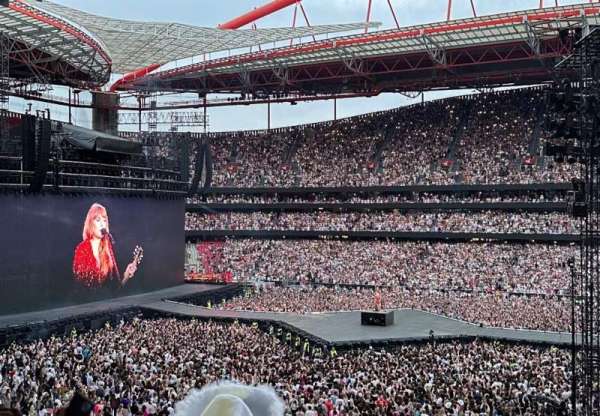Photo by  at Estádio da Luz