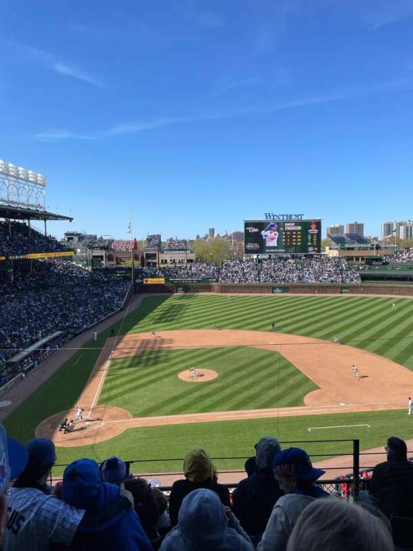 Wrigley Field, section: 322R, row: 6, seat: 15