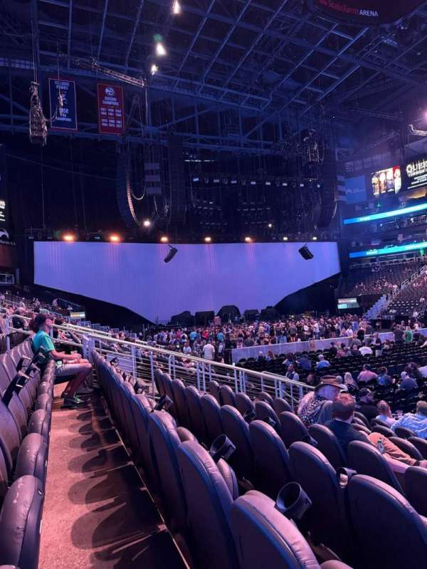 State Farm Arena, section: 118, row: GG, seat: 1