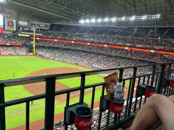 Daikin Park, section: 309, row: 1, seat: 18