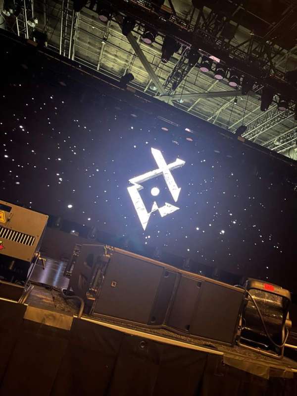 WaMu Theater, section: C, row: 1, seat: 21