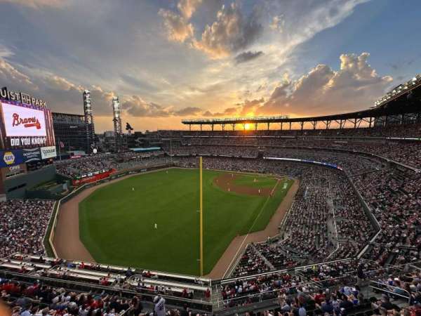 Truist Park, section: 444, row: 1, seat: 16
