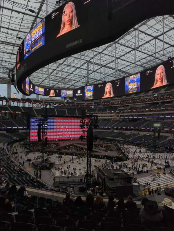 SoFi Stadium, section: 227, row: 12, seat: 6