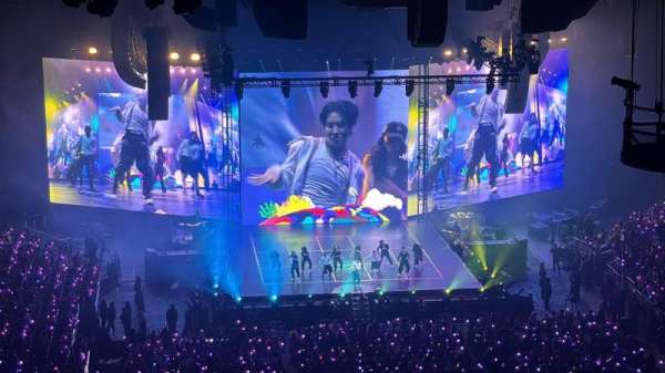 Oakland Arena, section: 209, row: 16, seat: 19-20