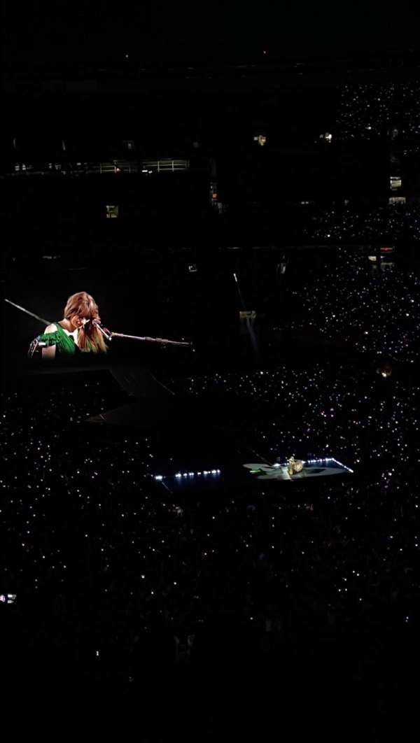 MetLife Stadium, section: 228b, row: 12, seat: 18