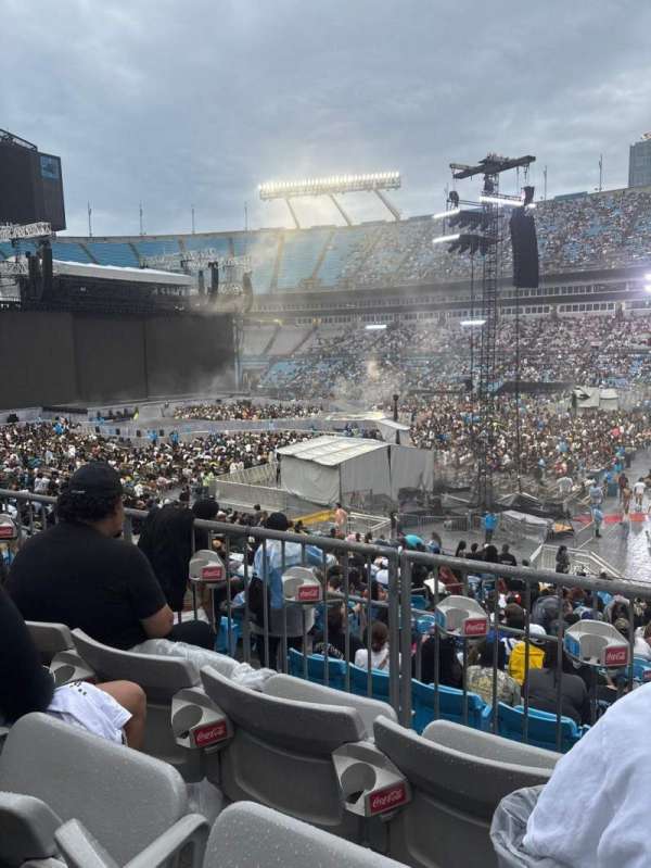 Bank of America Stadium, section: 340, row: 3, seat: 9