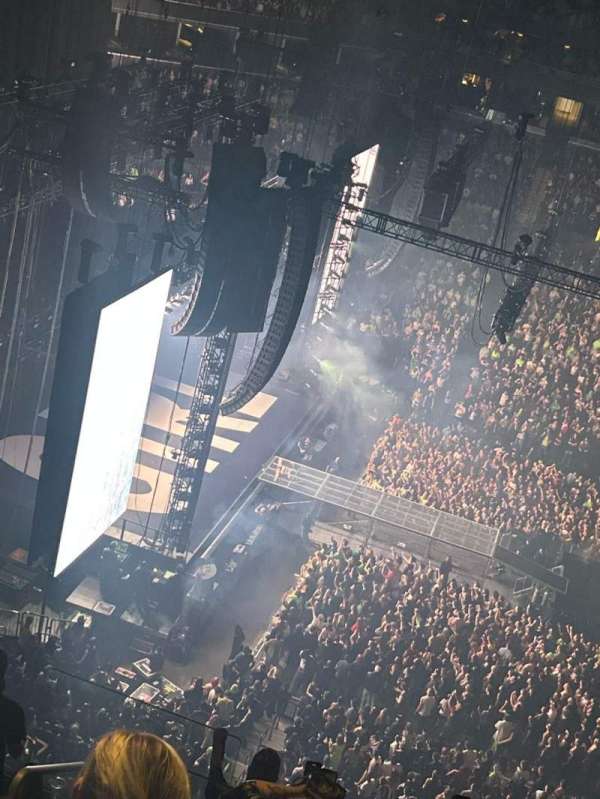 Barclays Center, section: 225, row: 8, seat: 1