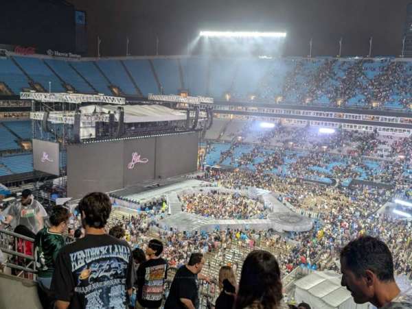 Bank of America Stadium, section: 539, row: 6, seat: 12