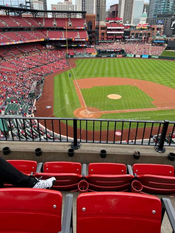 Busch Stadium, section: 347, row: 3, seat: 5