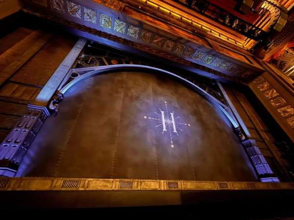 Hollywood Pantages Theatre, section: Orchestra C, row: A, seat: 114