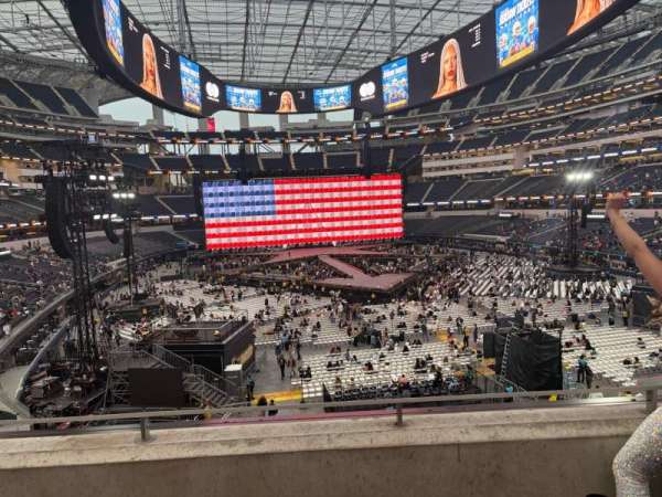 SoFi Stadium, section: 231, row: 3, seat: 15