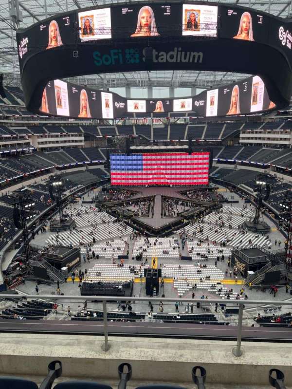 SoFi Stadium, section: 336, row: 5, seat: 7