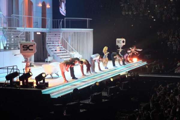 Hallenstadion, section: S1, row: 17, seat: 14