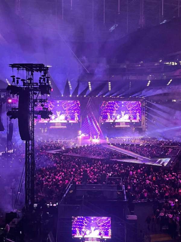 SoFi Stadium, section: 229, row: 2, seat: 6