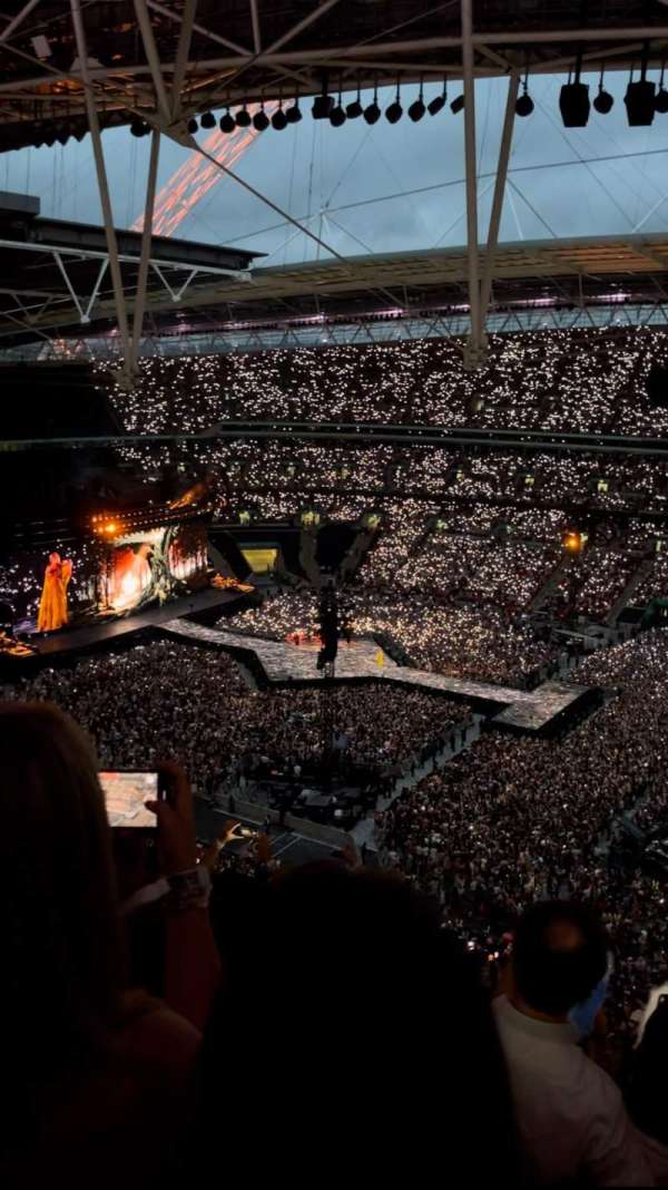 Wembley Stadium, section: 524, row: 32, seat: 315