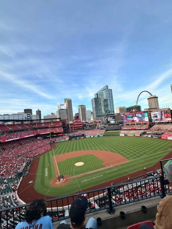 Busch Stadium, section: 347, row: 3, seat: 19