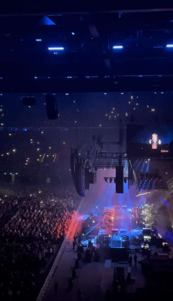 Paris La Défense Arena, section: 420, row: 56, seat: 31
