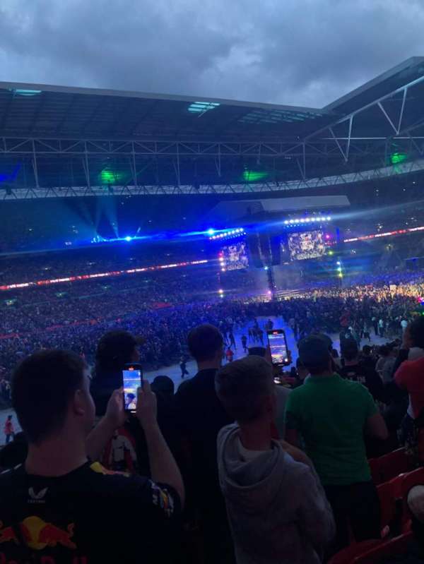 Wembley Stadium, section: 104, row: 29, seat: 63