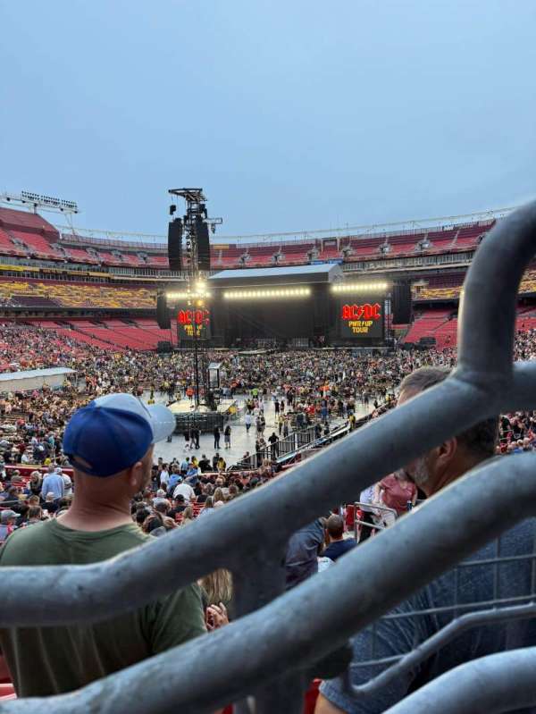 Northwest Stadium, section: 229, row: 1, seat: 5