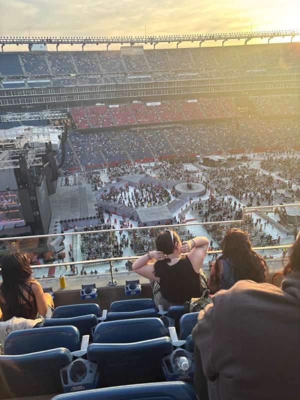 Gillette Stadium, section: 313, row: 4, seat: 3