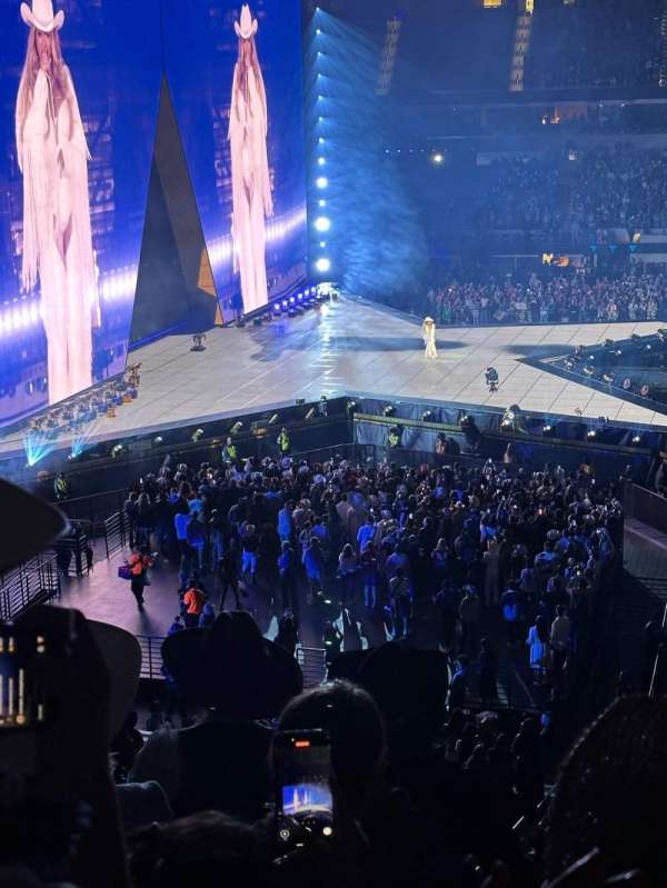 SoFi Stadium, section: VIP218, row: 5, seat: 1