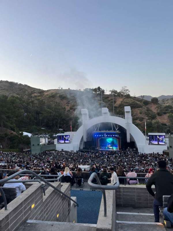 Hollywood Bowl, section: M3, row: 7, seat: 2