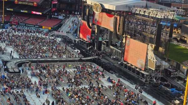 Busch Stadium, section: 333, row: 8, seat: 1