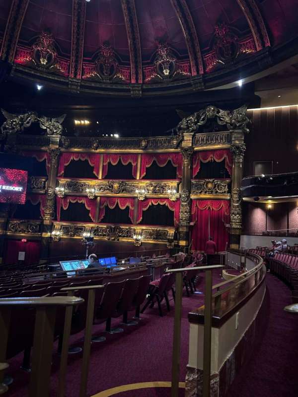 MGM Grand Garden Arena, section: 13, row: E, seat: 1-2