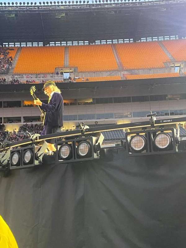 Acrisure Stadium, section: PIT