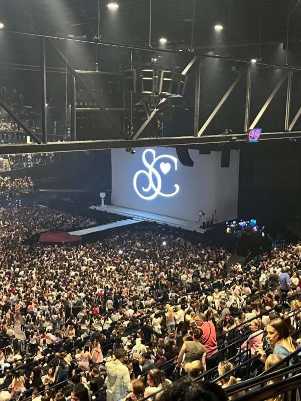 Hallenstadion, section: E2, row: 50, seat: 12