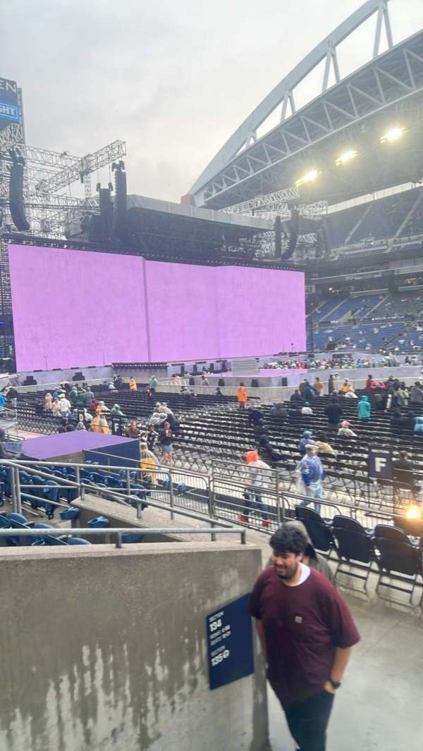 Lumen Field, section: 134, row: H, seat: 9