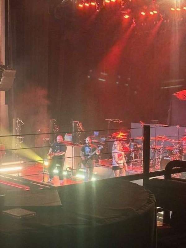 Coca-Cola Roxy, section: 200, row: AA, seat: 16-17
