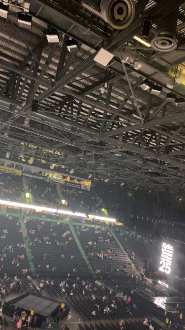 AO Arena, section: upper, row: g, seat: 11