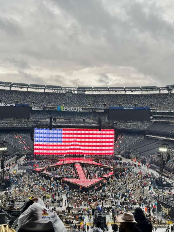 MetLife Stadium, section: 227b, row: 10, seat: 10