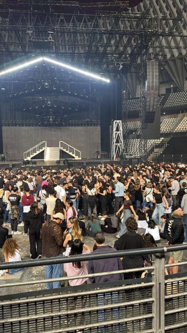 Palazzo dello Sport, Roma, section: A4, row: B, seat: 1